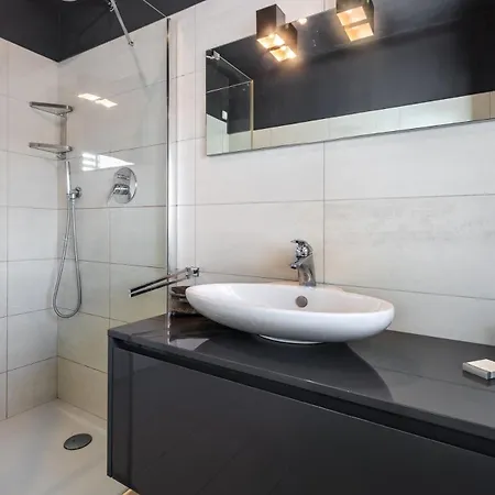 Dimora Einaudi * Alba (Piedmont)